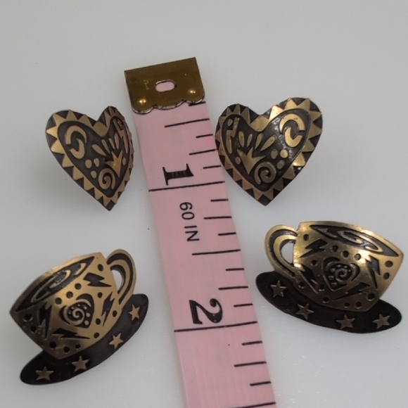 A Classic Etched Earring Duo | Hearts & Teacups | Antiqued Gold Aesthetic - Picture 6 of 6